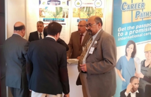 تهنئة قسم الفيزياء